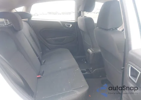 2015 Ford Fiesta Se z USA, uszkodzony, nr VIN 3FADP4EJ4FM204866